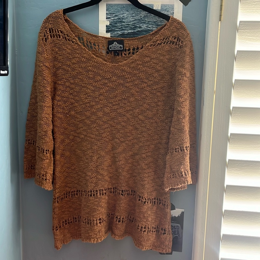 Knit sweater